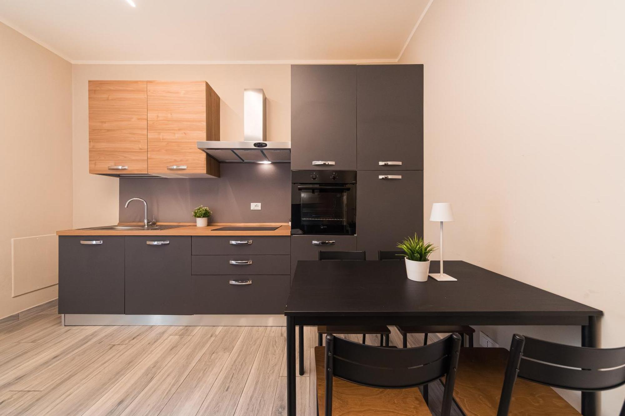 Dall'Arca Suites Bologna Station - Center - Fiera Bagian luar foto
