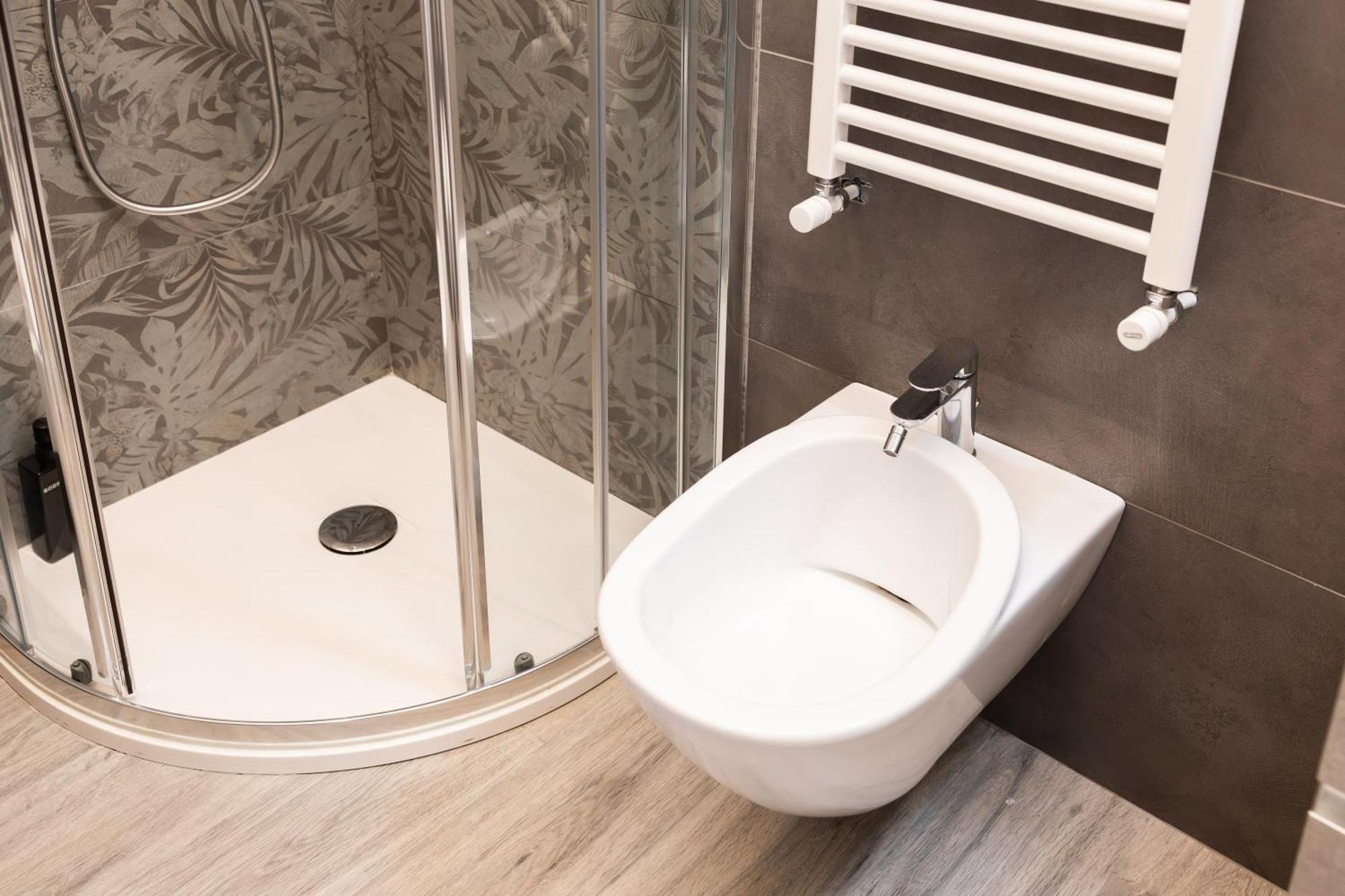 Dall'Arca Suites Bologna Station - Center - Fiera Bagian luar foto