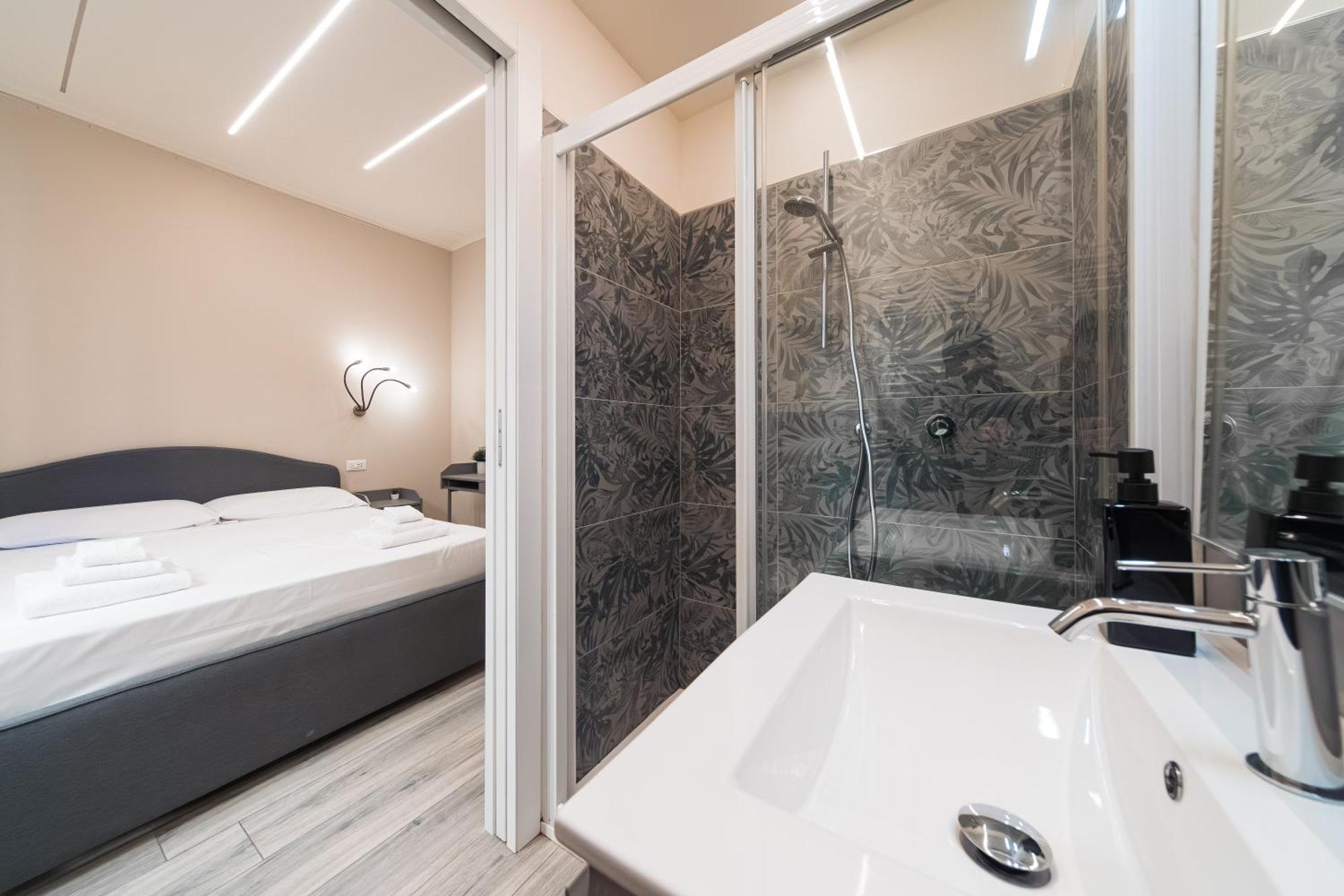 Dall'Arca Suites Bologna Station - Center - Fiera Bagian luar foto